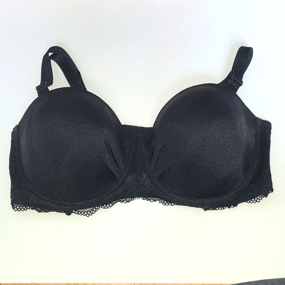 38DDD/E Déesse Black bra
